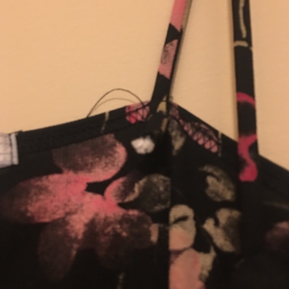 💲3 for $10 Beautiful girl’s dress! - Picture 3 of 3